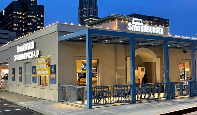 Smashburger Focuses on Digital Orders with Launch of Virtual Drive-Thru