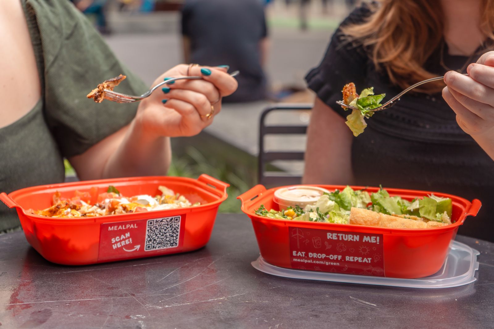 These Restaurants Deliver With Reusable or Returnable Takeaway Packaging
