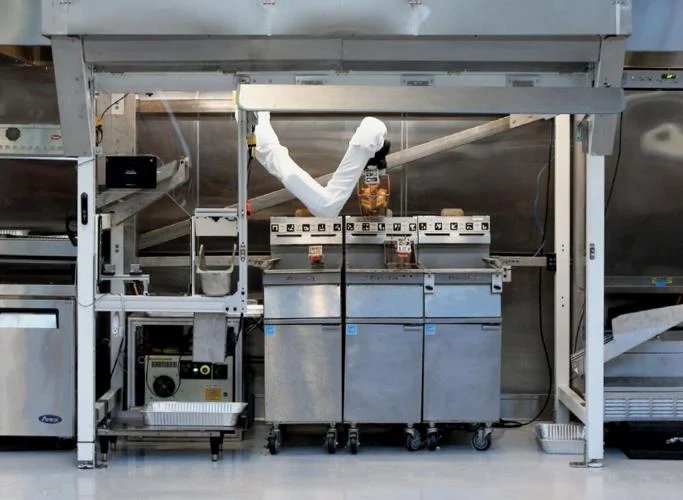 Robots Are Coming, but Restaurant Automation Is Far From Easy