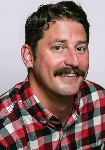 Zach Nienow, Favor Delivery